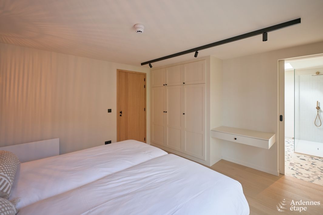 Le Supra - Chambre armoire sdb