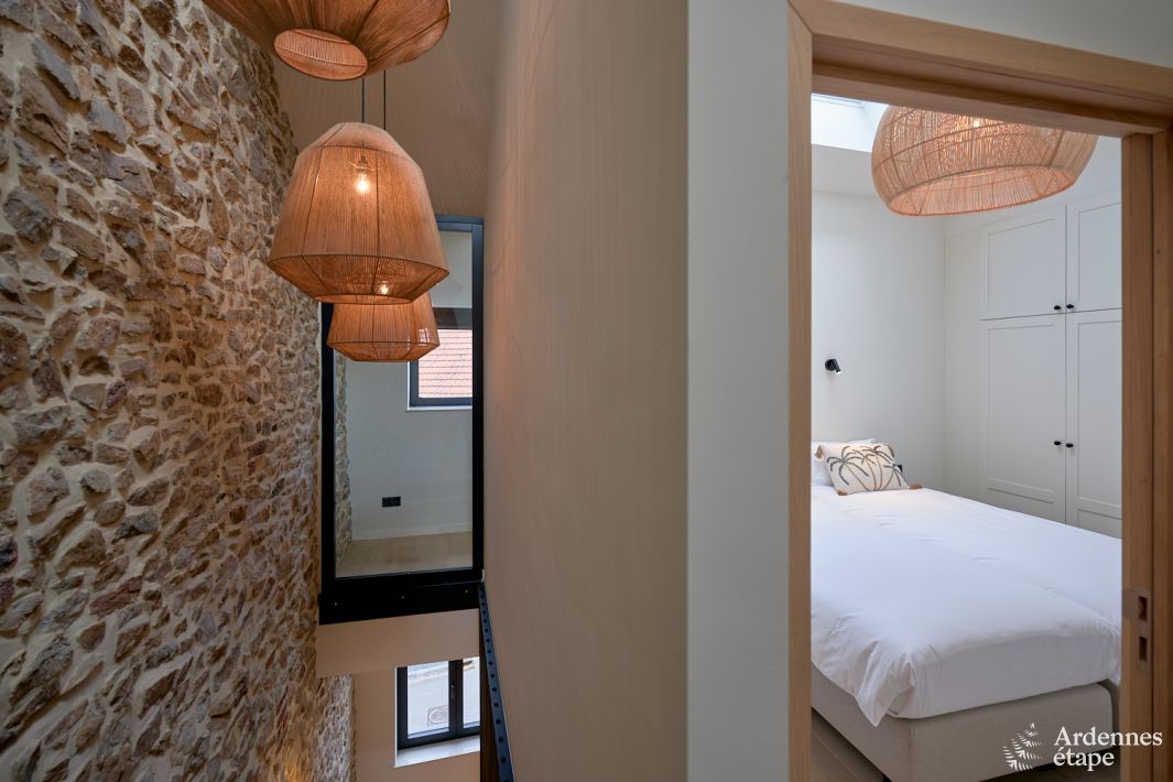 Le Supra - Couloir mur pierre